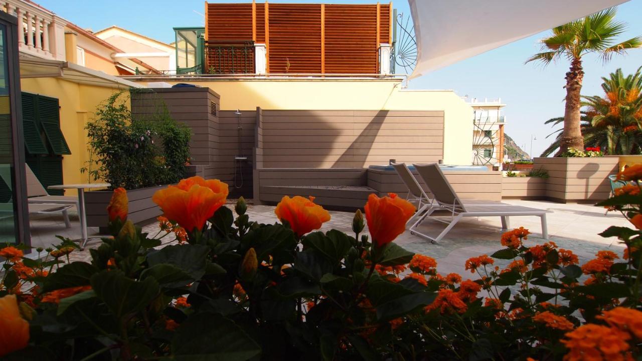 Piccolo Hotel Moneglia Extérieur photo