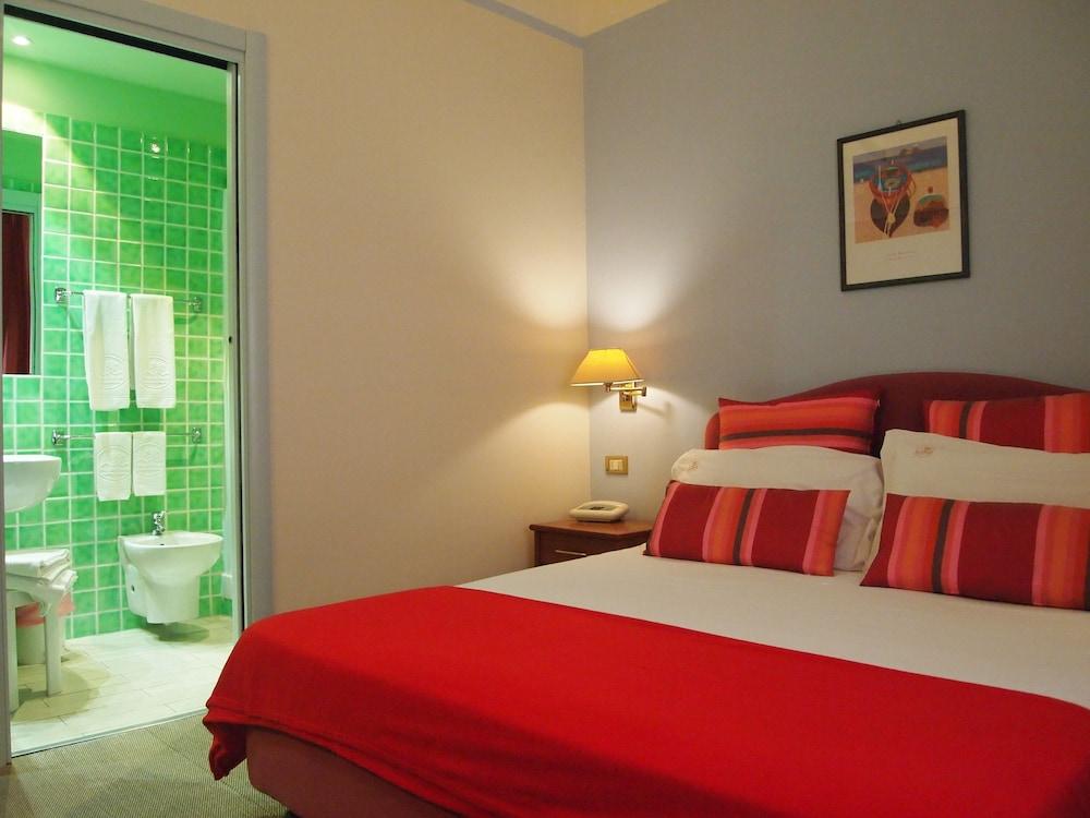 Piccolo Hotel Moneglia Extérieur photo
