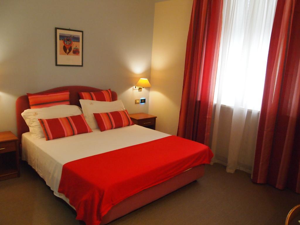 Piccolo Hotel Moneglia Extérieur photo