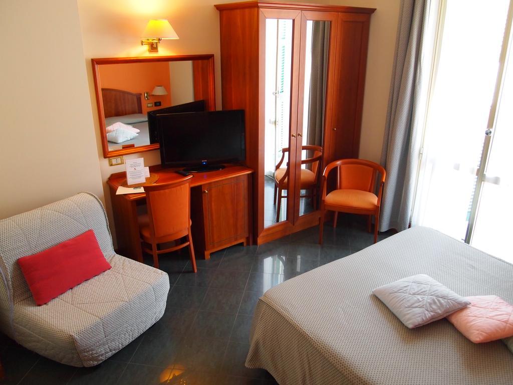 Piccolo Hotel Moneglia Extérieur photo