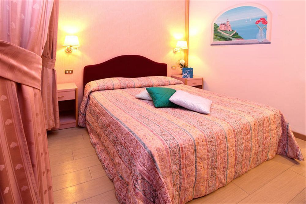 Piccolo Hotel Moneglia Extérieur photo